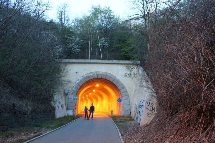 zizkov-02_tunel