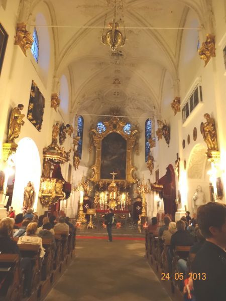 noc_kostelu_mala_strana-11