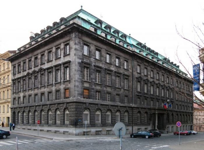 petschkuv palac