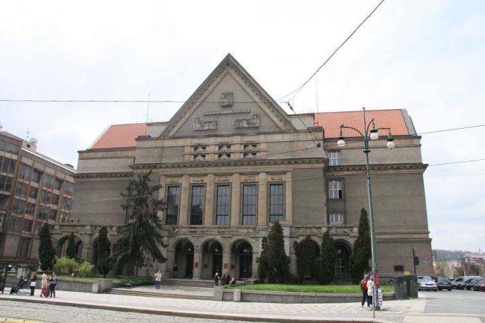 Reprezentativni budovy SM (1)