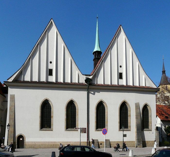 800px-Bethlehem_Chapel_front_adjusted