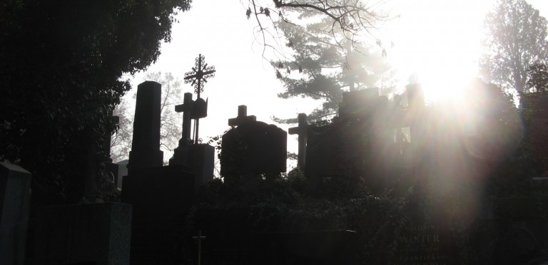 Vyšehradský hřbitov s prohlídkou Slavína- mimořádný a poslední vstup do hrobky