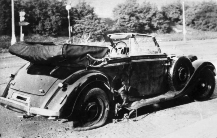 Bundesarchiv_Bild_146-1972-039-44,_Heydrich-Attentat