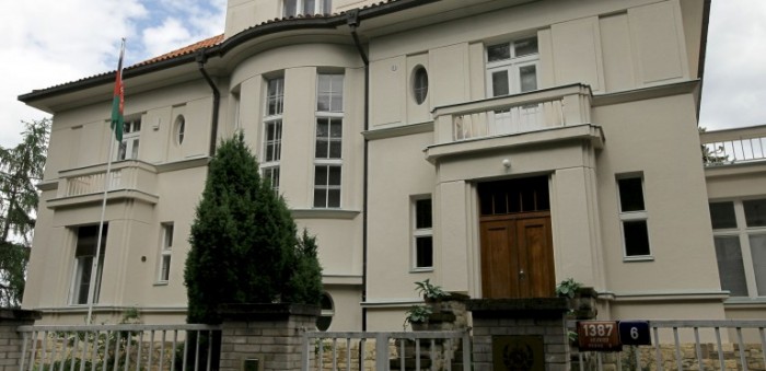 vila-antonina-engela-praha-6-6-cerven-768x372