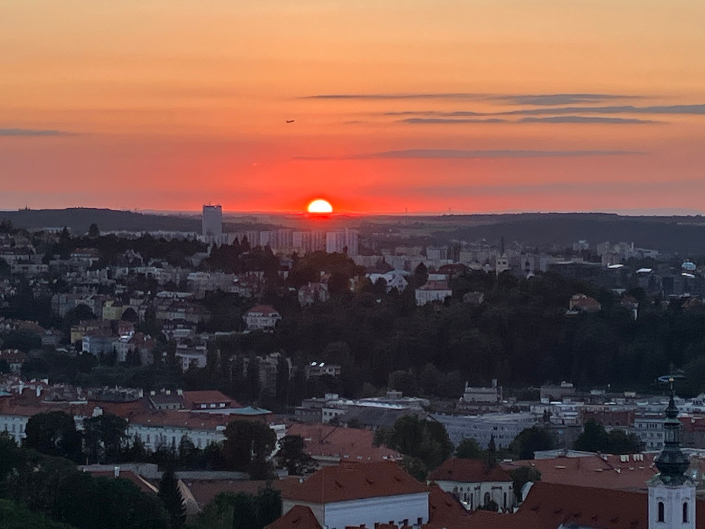 Západ slunce z Petřínské rozhledny: