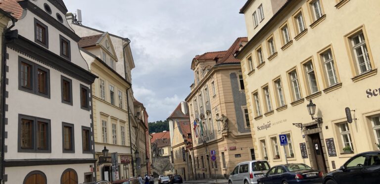 Uličkami kolem Lužického semináře