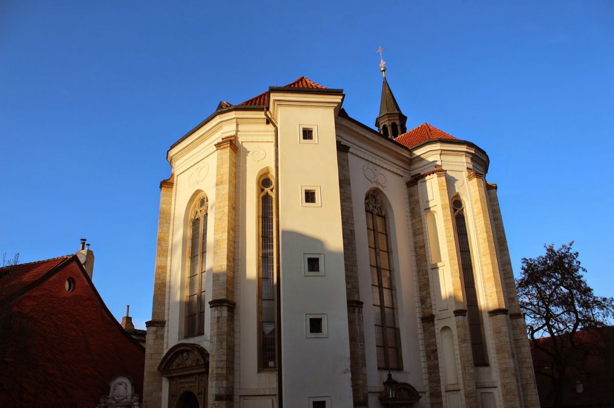 Kostel sv. Rocha a Galerie MIRO