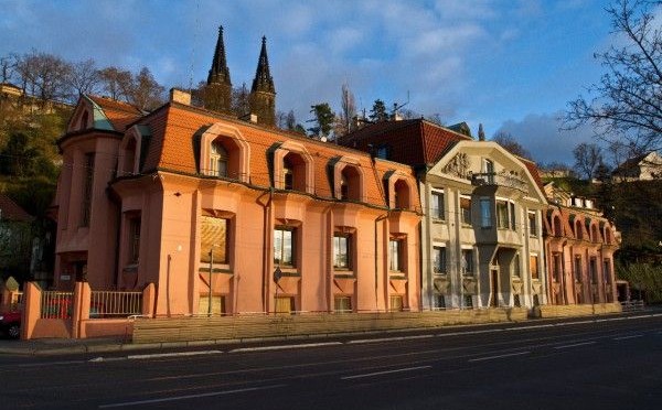 Vycházka "Město pod pevností" (Rašínovo nábřeží a kubismus)