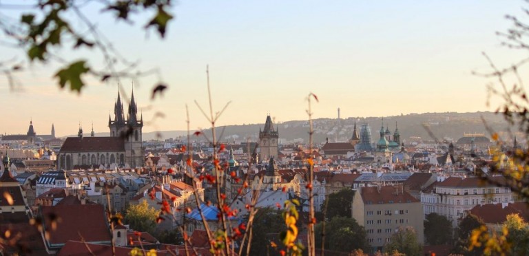 "Kolik má Praha věží, spočítá někdo stěží..."